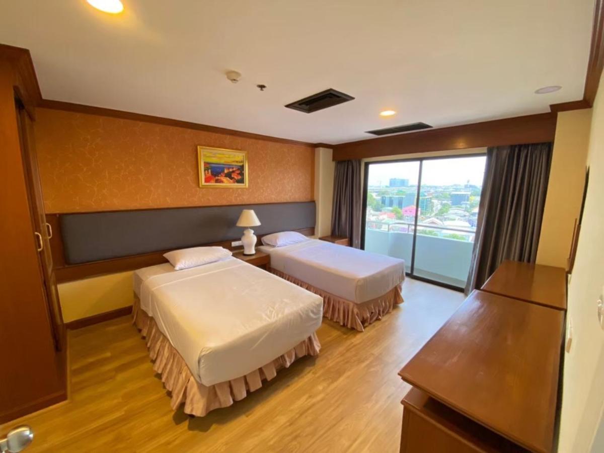 Ebina House - Sha Extra Plus Bangkok Exteriör bild