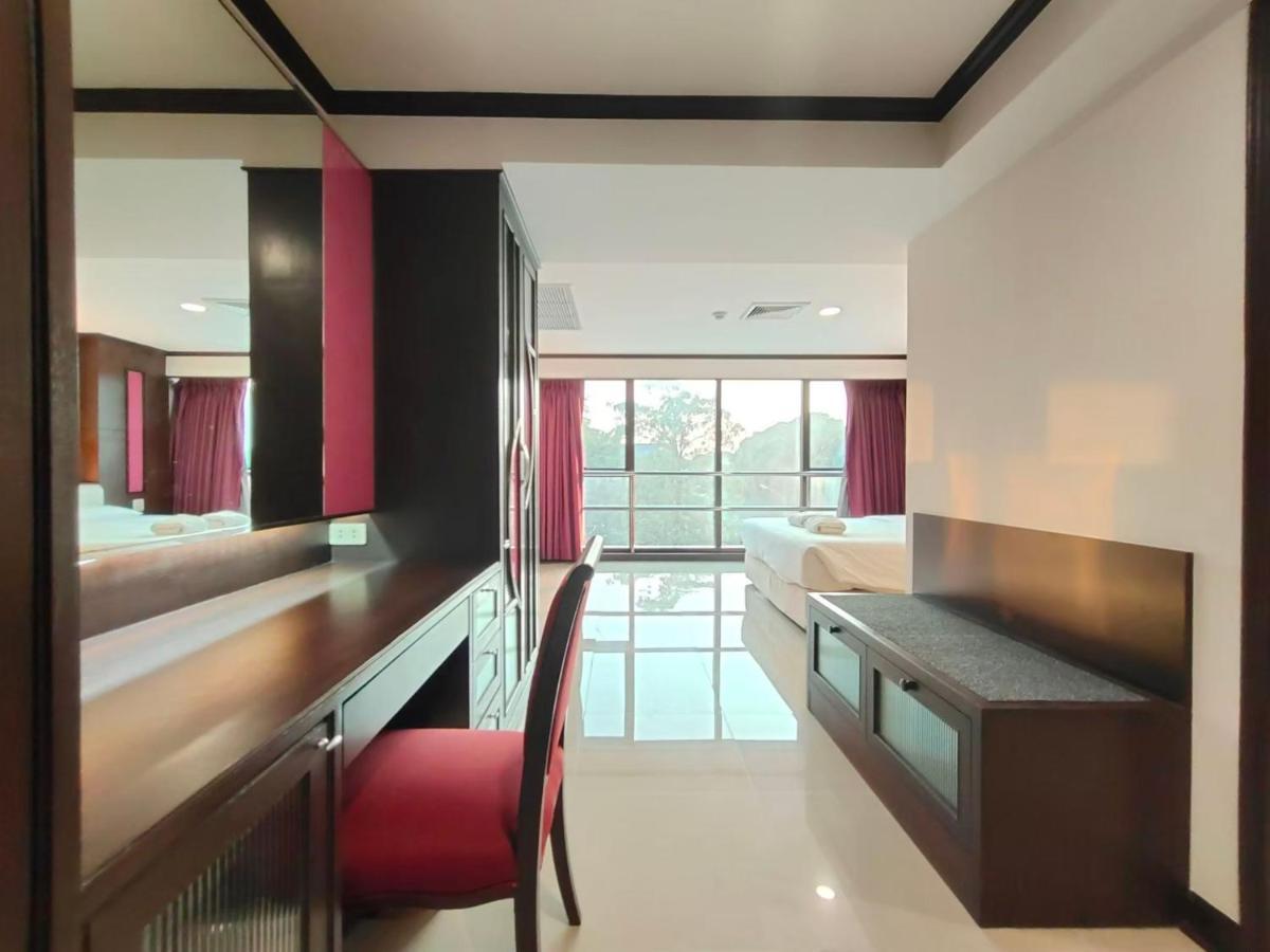 Ebina House - Sha Extra Plus Bangkok Exteriör bild