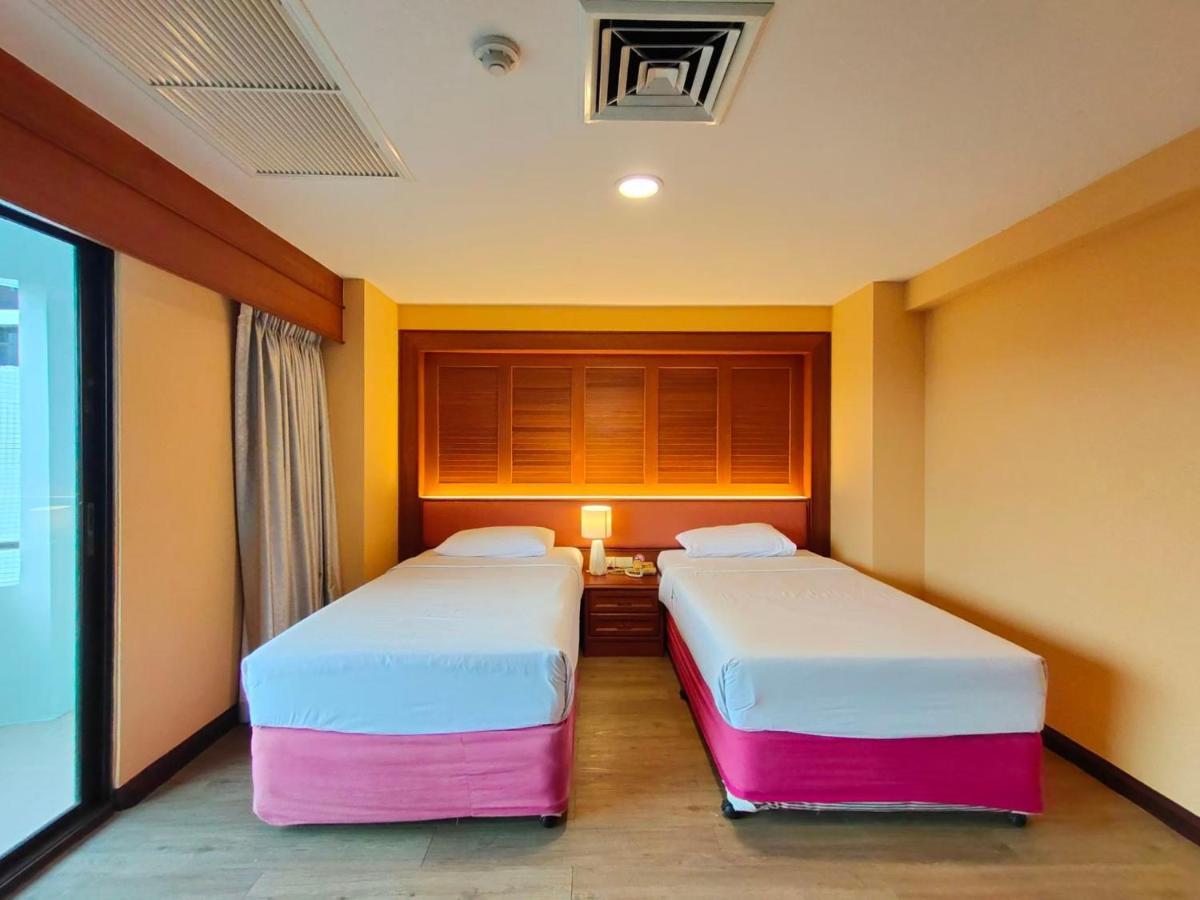 Ebina House - Sha Extra Plus Bangkok Exteriör bild