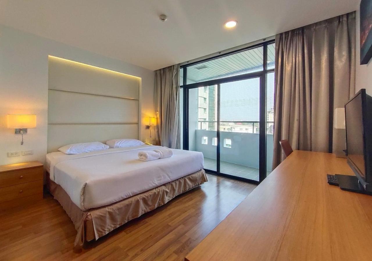 Ebina House - Sha Extra Plus Bangkok Exteriör bild